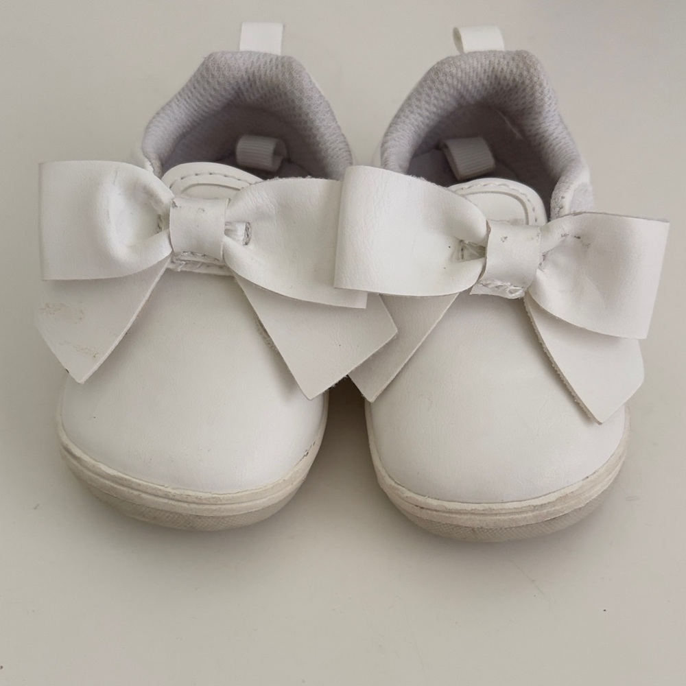 Stride Rite 360 girls baby shoes